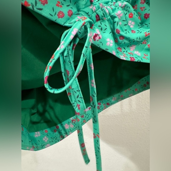 Lovers + Friends Parakeet Green Daisy Ditzy Floral Cam Ruched Midi Skirt Size XS - Picture 6 of 13